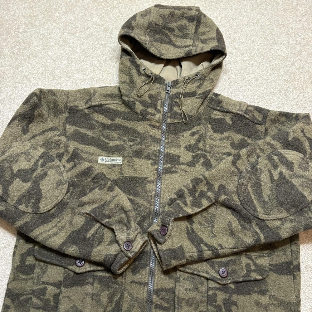 Columbia Men's Camouflage Hooded Field Jacket - Olive Green & Dark Green - Picture 8 of 13